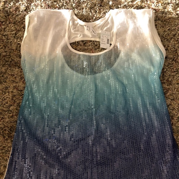 NWT MAURICES Sequin ombré Top - Picture 3 of 4